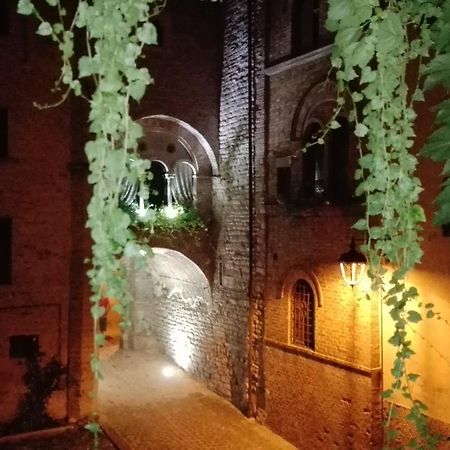 Palazzetto Bentivoglio Villa Sassoferrato Buitenkant foto