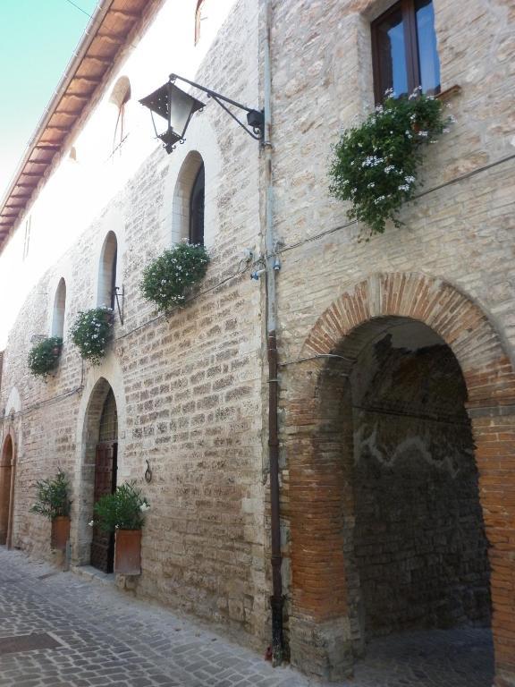 Palazzetto Bentivoglio Villa Sassoferrato Buitenkant foto